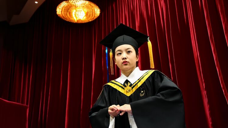 附近的國際學校